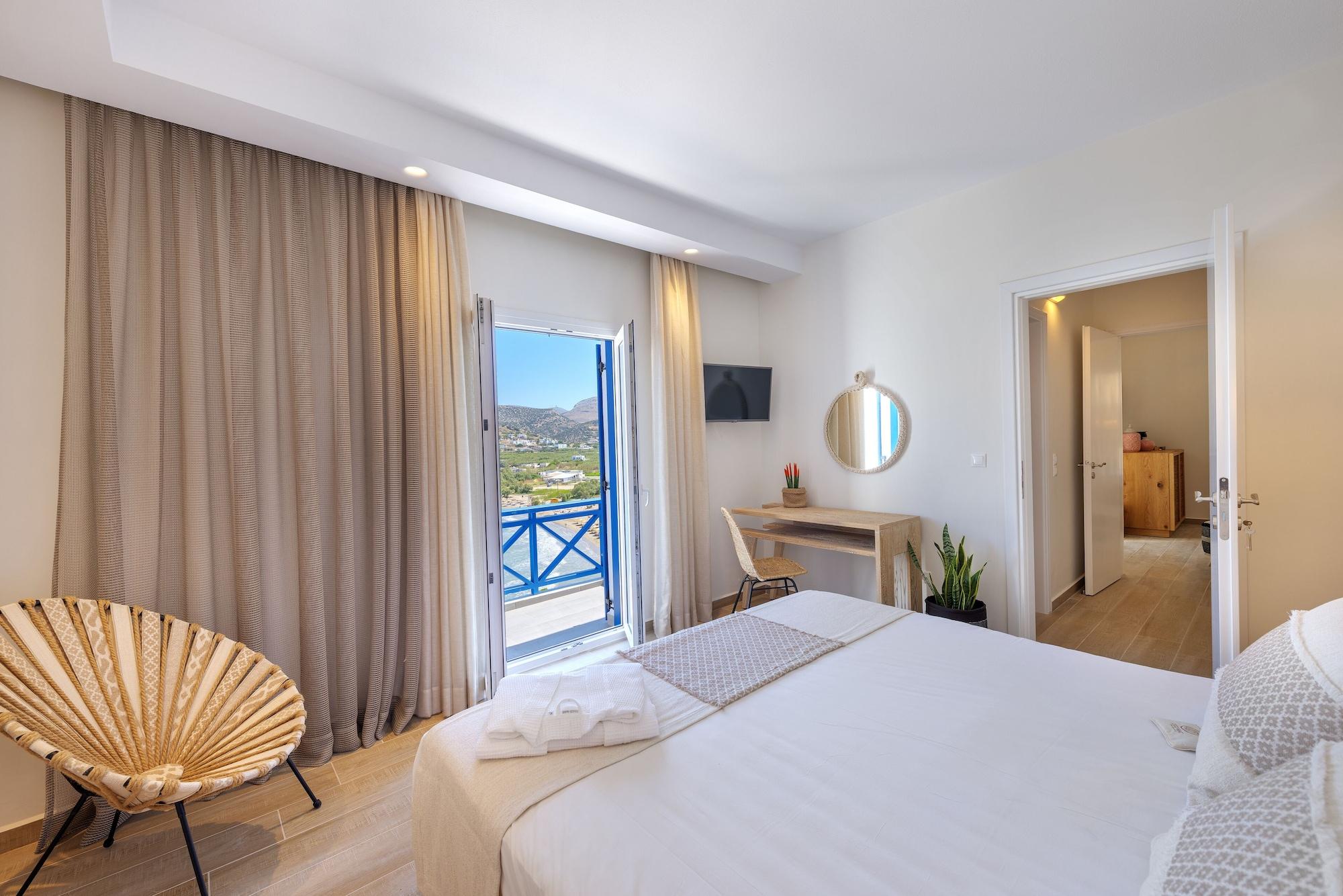 Dolphin Bay Seaside Resort & Suites Galissas Bagian luar foto