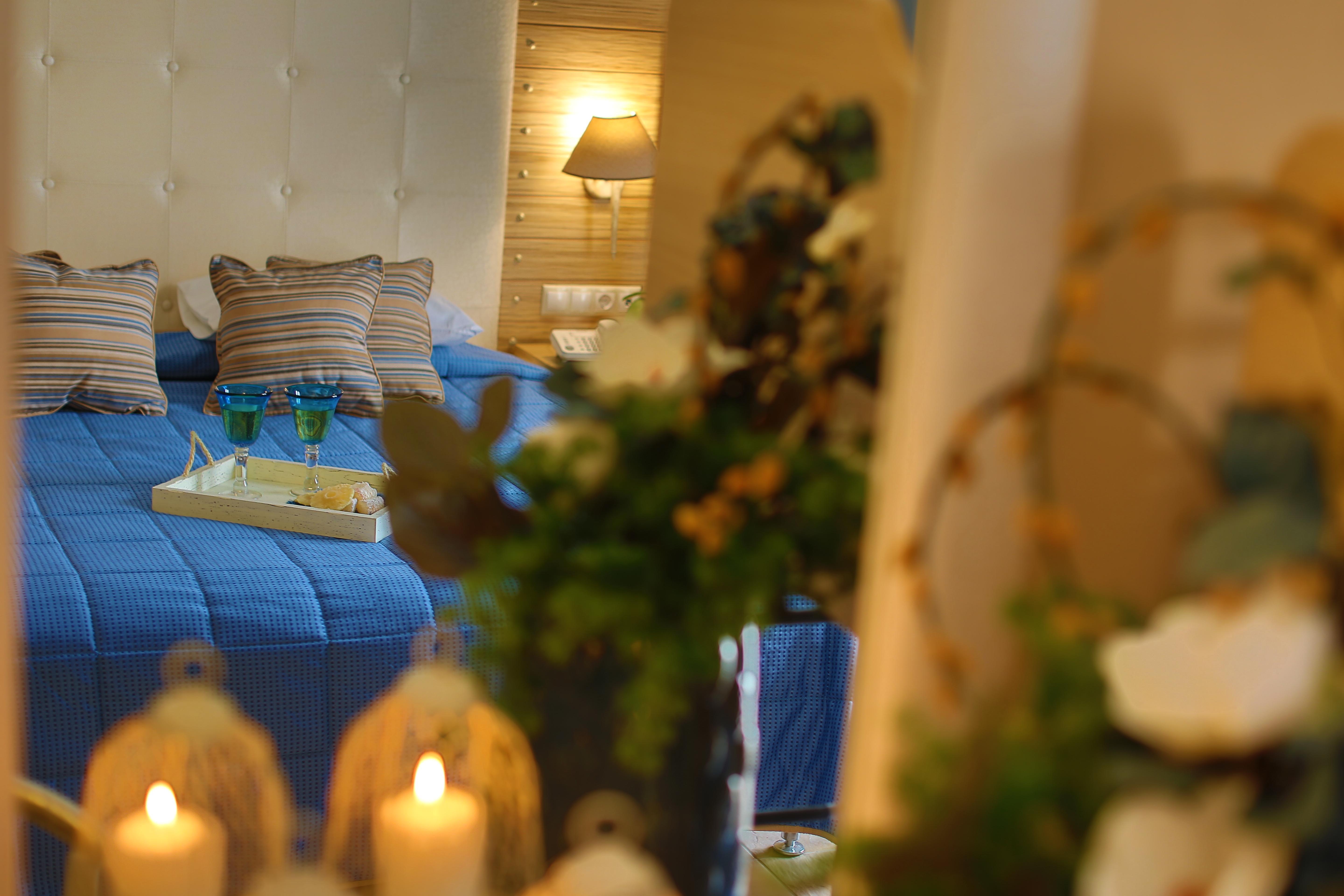 Dolphin Bay Seaside Resort & Suites Galissas Bagian luar foto